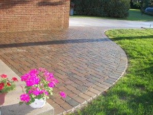 TUMBLED BRICK PAVERS