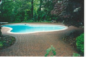 BRICK PAVER POOL PATIO