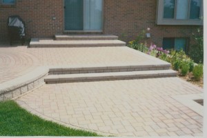 RAISED BRICK PAVER PATIO ANN ARBOR