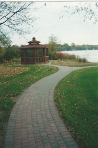 VINTAGE BRICK PAVER WALK